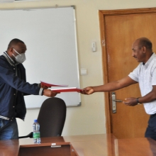 ECSU sign a contract agreement