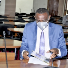 ECSU and HUC Sign MOU