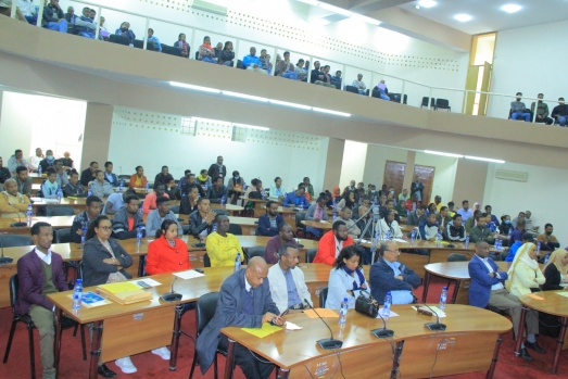 ኢሲሰዩ የከተማ ማኔጅመንትና ትራንስፎርሜሽን ስልጠና ማዕከል ሰልጣኞችን አስመረቀ 2