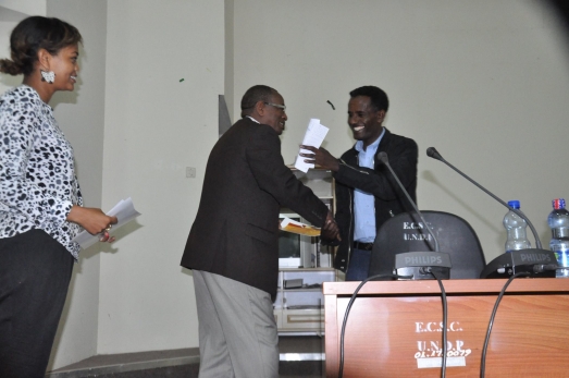 Center for Research in Public Service Reforms Holds a Seminar