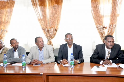  ECSU Hand Over the Gambela City Master Plan2