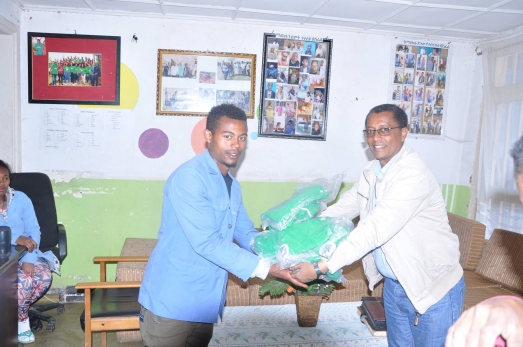 ECSU Community Donates to Geresenon Yeaymero Himuman Merja Mahiber 