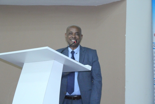 ECSU Holds a Seminar