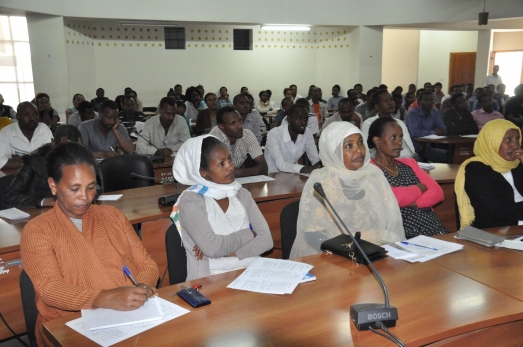 ECSU Registrar and Alumni Directorate give orientation