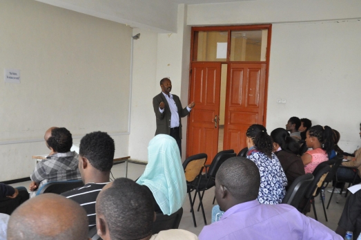 ILG organizes orientation for new students